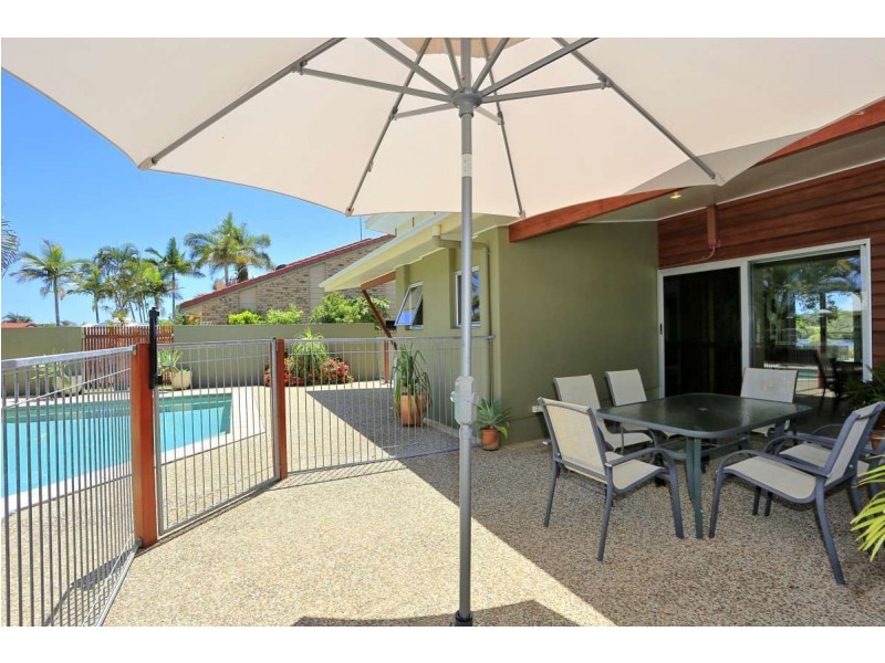 91 Fairway Dr, Bargara QLD 4670