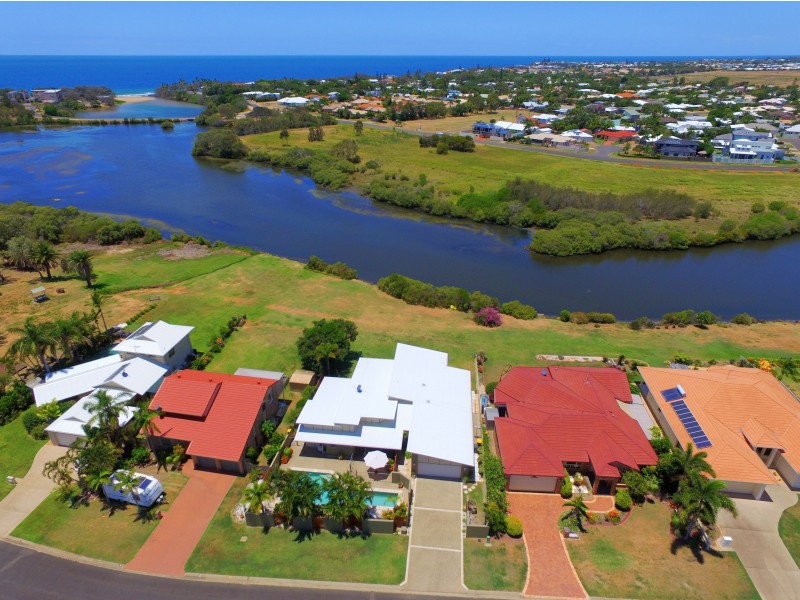91 Fairway Dr, Bargara QLD 4670
