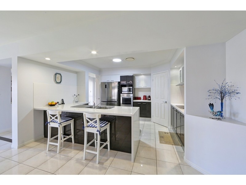2 Anchorage Ct, Bargara QLD 4670