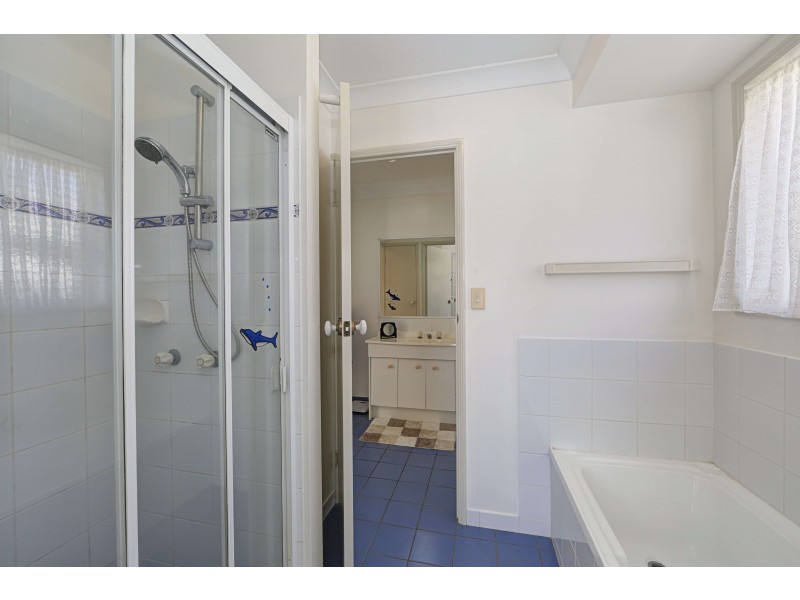 159 Moodies Rd, Bargara QLD 4670