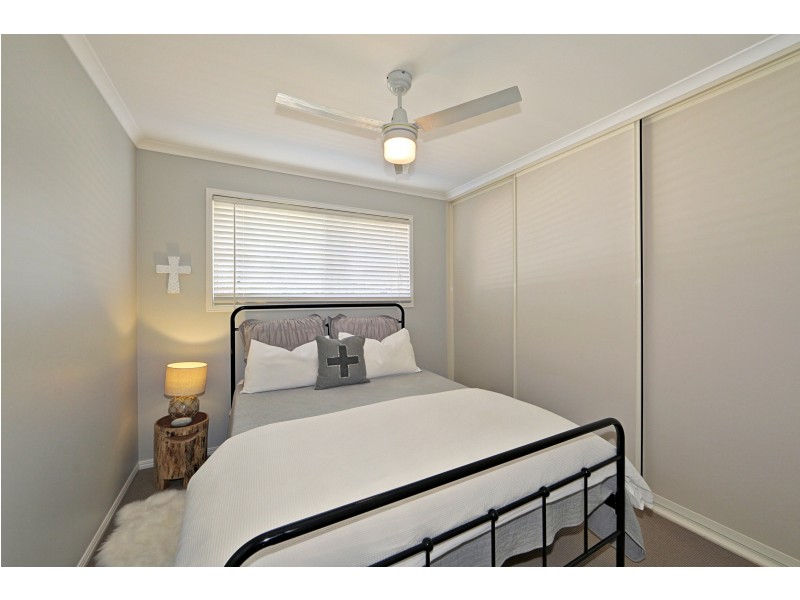 2 Camilleri Ct, Elliott Heads QLD 4670