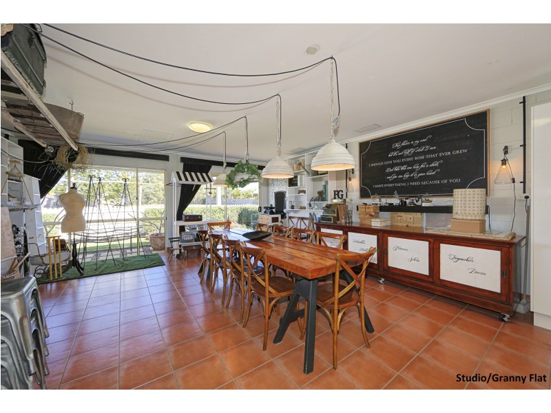 2 Camilleri Ct, Elliott Heads QLD 4670