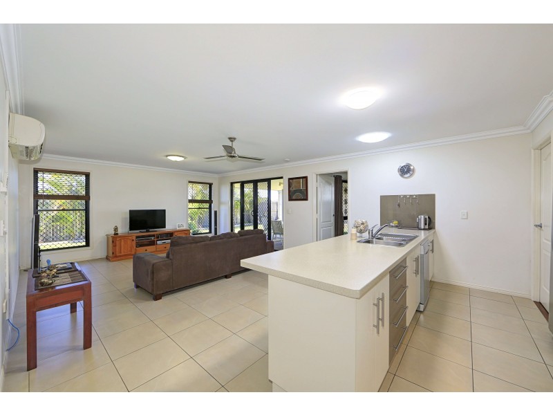 9 Liddell Ct, Kepnock QLD 4670