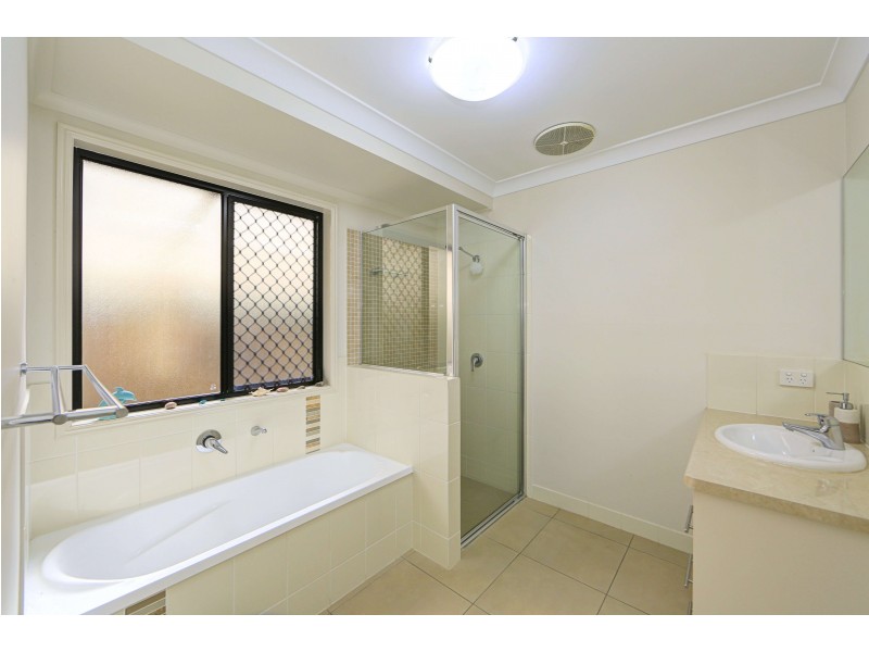 9 Liddell Ct, Kepnock QLD 4670