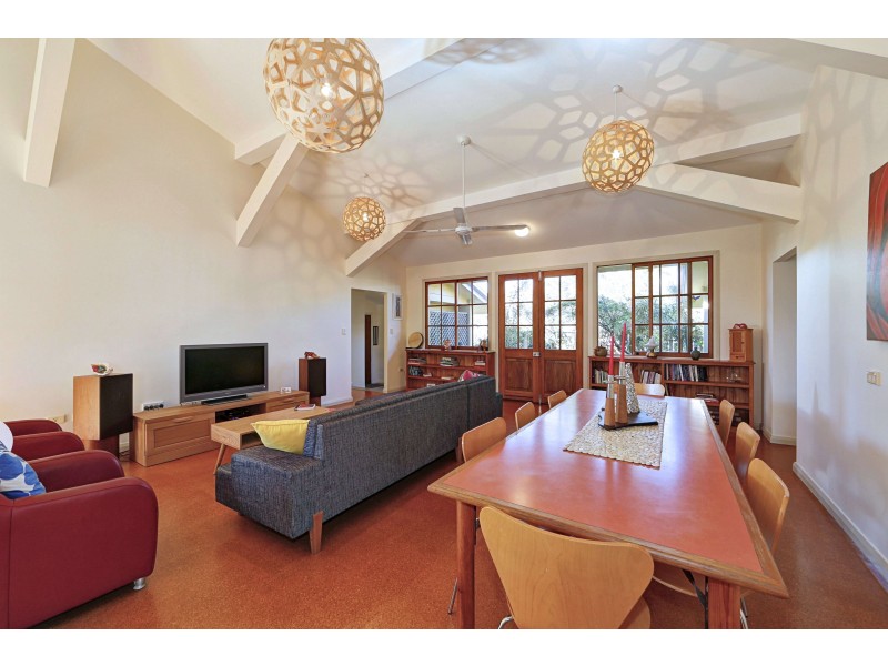 4 Redman Ct, Bargara QLD 4670