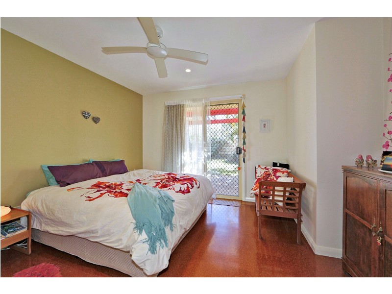 4 Redman Ct, Bargara QLD 4670