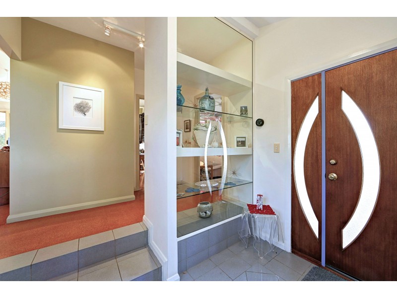 4 Redman Ct, Bargara QLD 4670