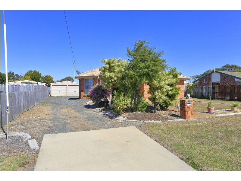 51 Shell St, Burnett Heads QLD 4670