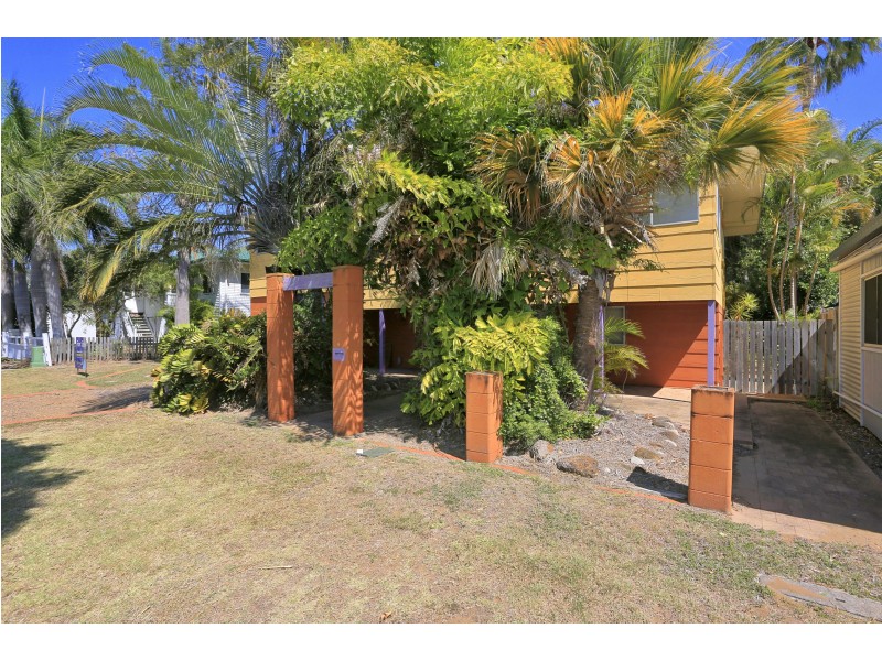 9 See St, Bargara QLD 4670