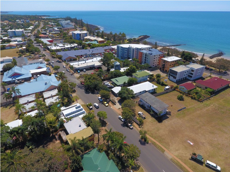 9 See St, Bargara QLD 4670