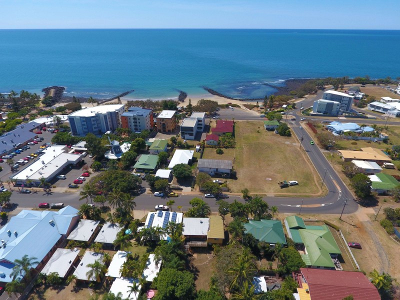 9 See St, Bargara QLD 4670