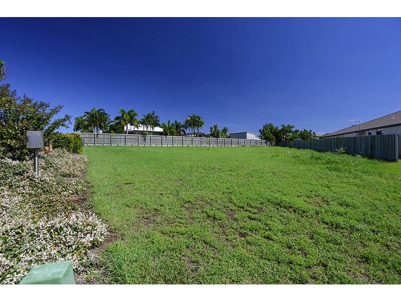 10 Sea Change Ct, Bargara QLD 4670