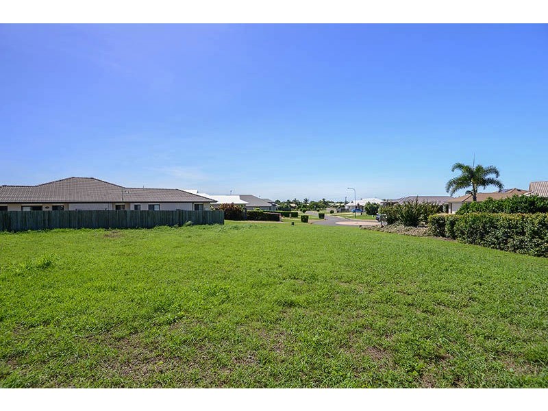 10 Sea Change Ct, Bargara QLD 4670
