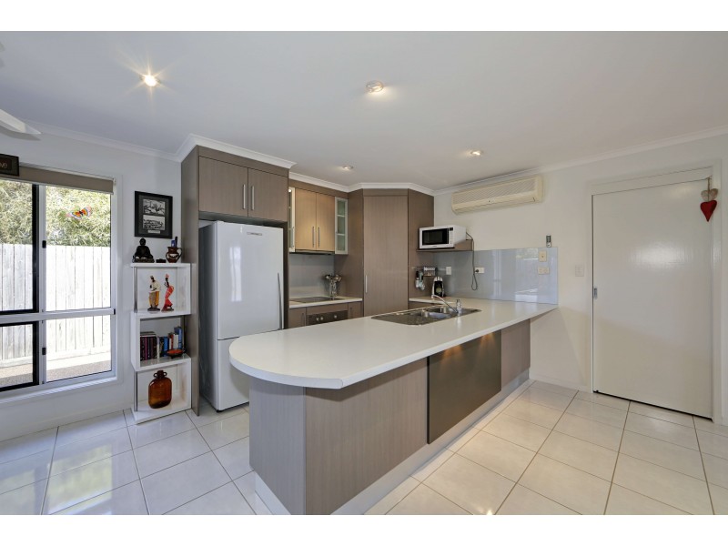 3/6 Theodore St, Svensson Heights QLD 4670