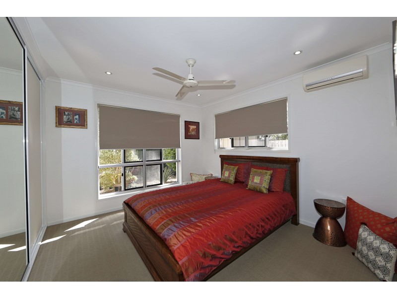 3/6 Theodore St, Svensson Heights QLD 4670