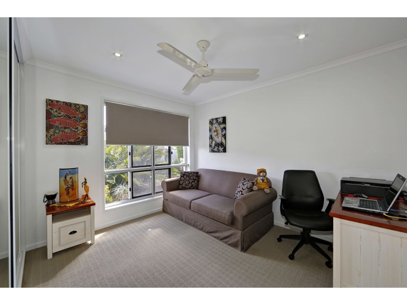 3/6 Theodore St, Svensson Heights QLD 4670
