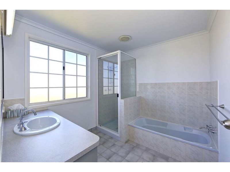 117 Sea Esp, Burnett Heads QLD 4670