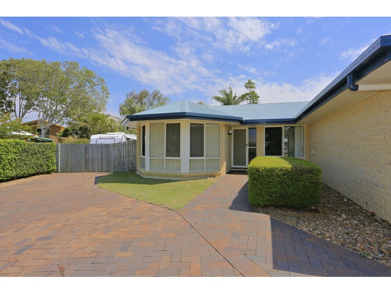 4 Solander St, Bargara QLD 4670
