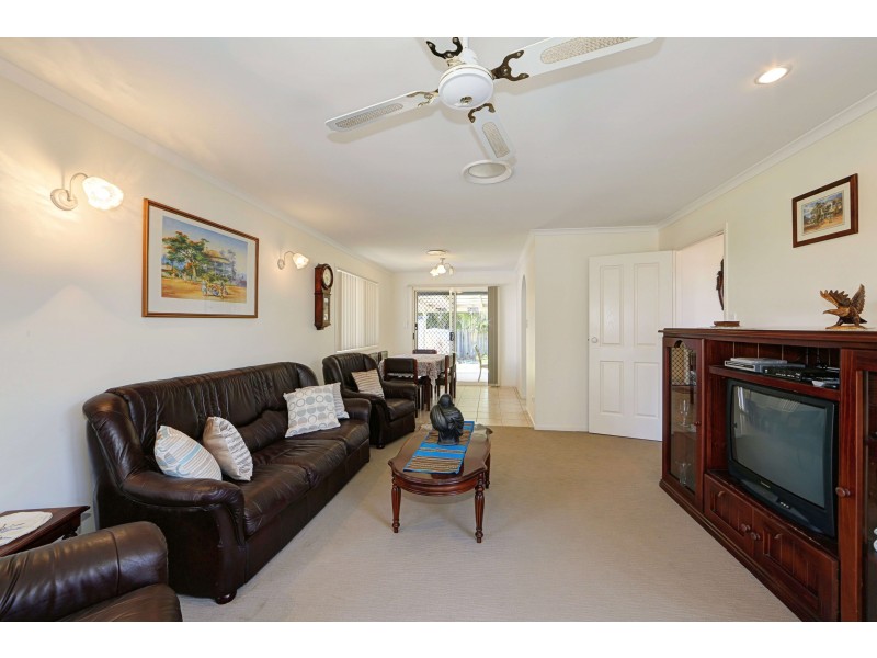 4 Solander St, Bargara QLD 4670
