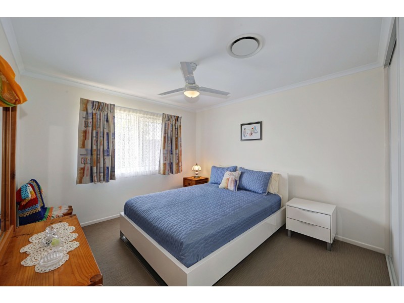 4 Solander St, Bargara QLD 4670