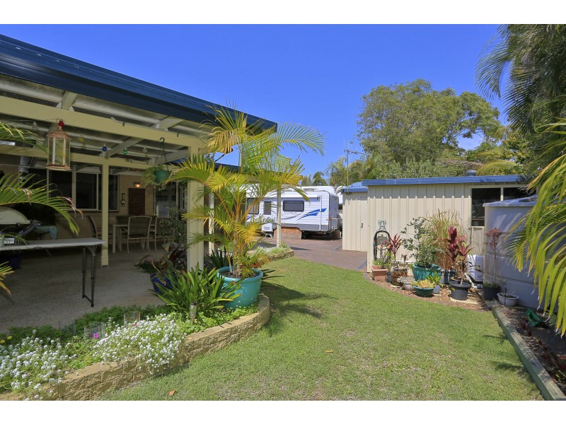 4 Solander St, Bargara QLD 4670