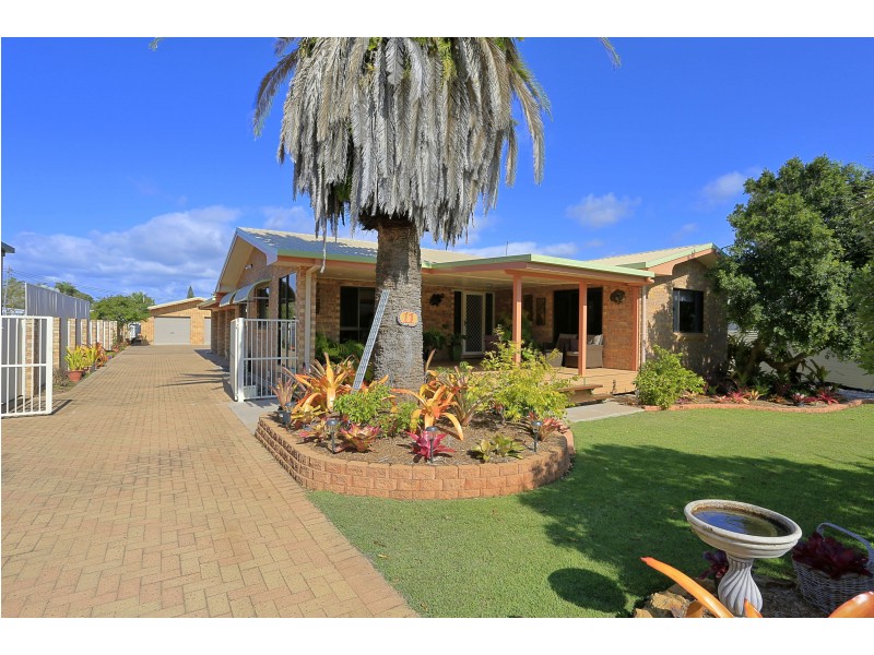11 Bussey St, Bargara QLD 4670
