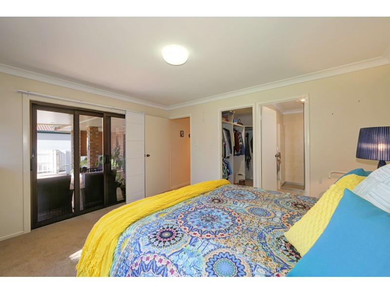 11 Bussey St, Bargara QLD 4670