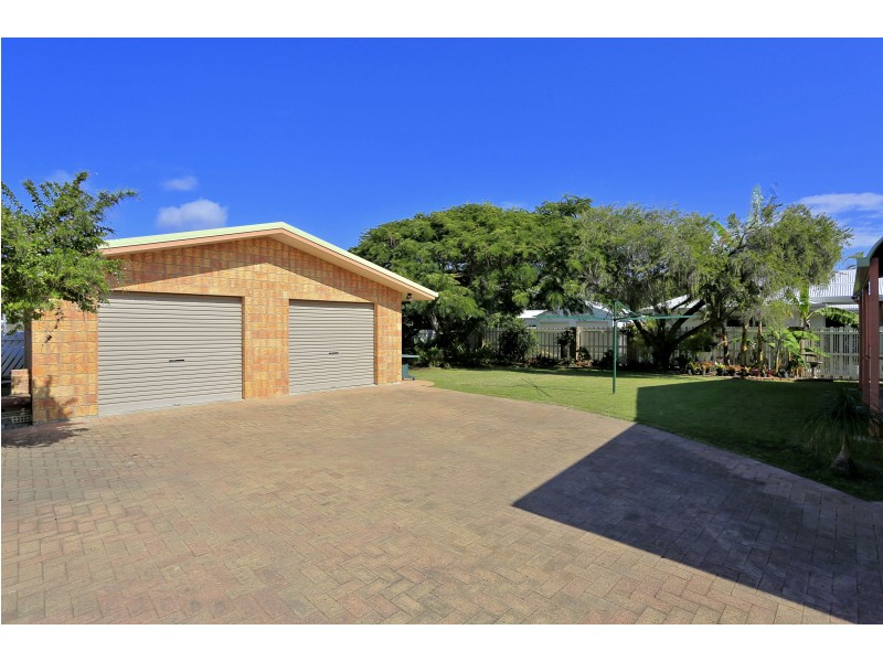 11 Bussey St, Bargara QLD 4670