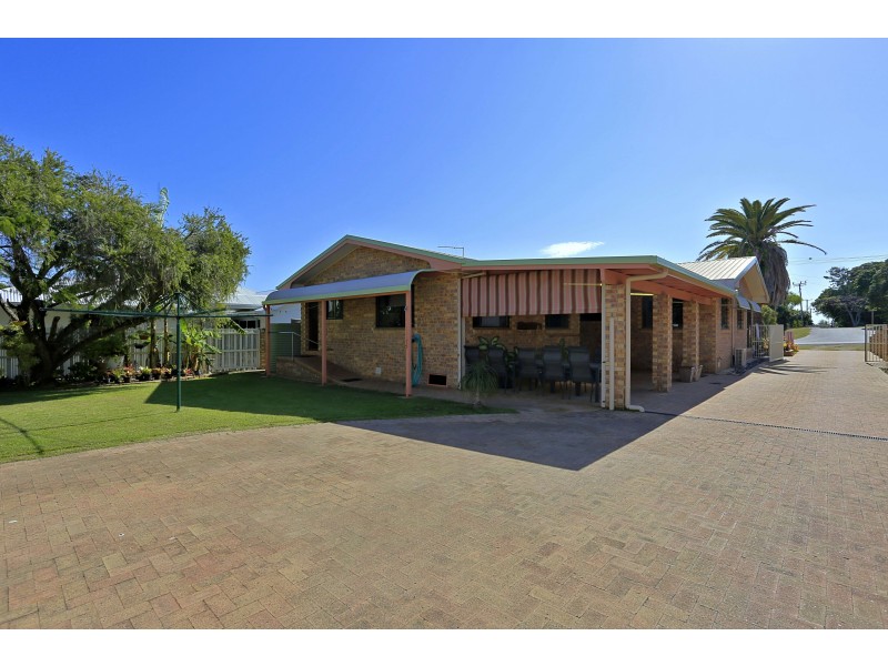 11 Bussey St, Bargara QLD 4670