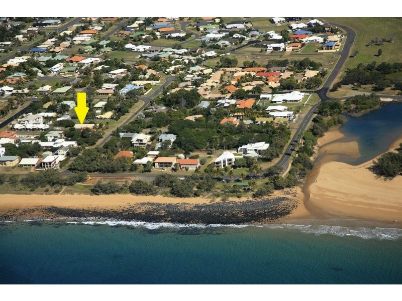 11 Bussey St, Bargara QLD 4670