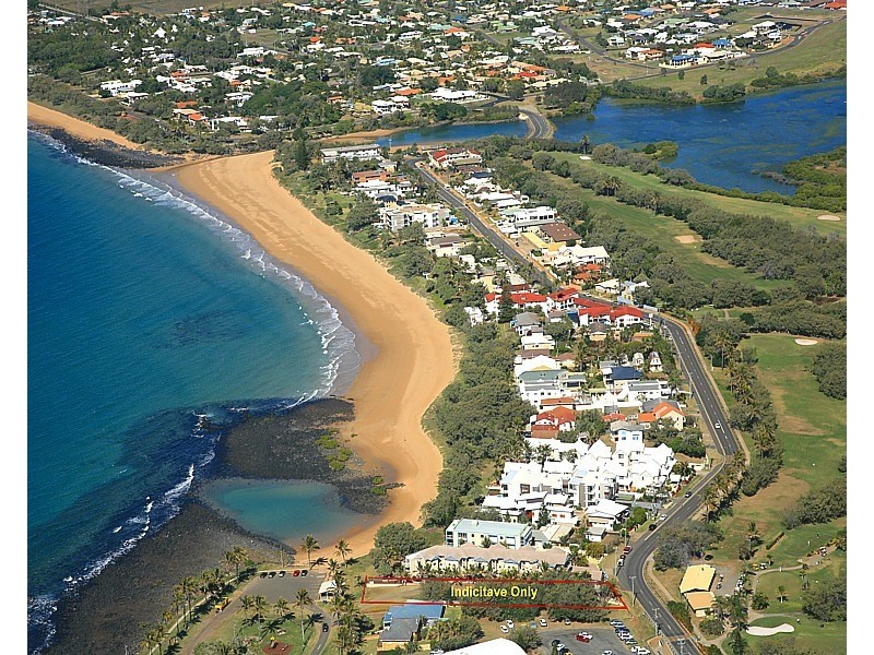 3/106 Miller, Bargara QLD 4670