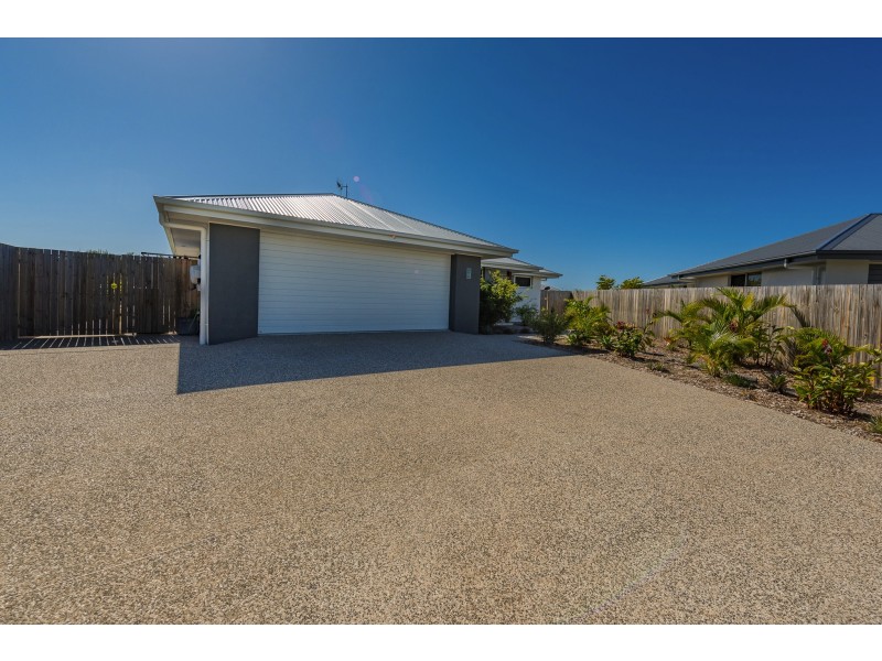 5 Bunker Ct, Bargara QLD 4670