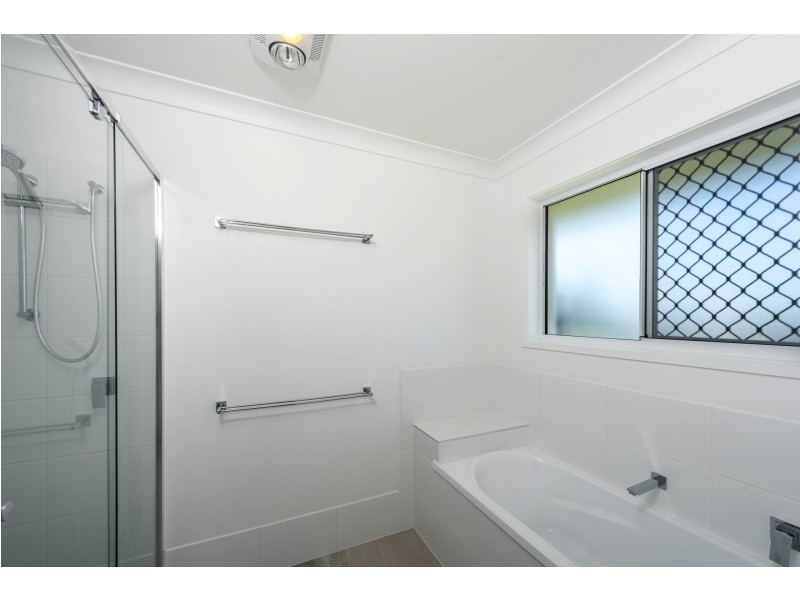 5 Bunker Ct, Bargara QLD 4670