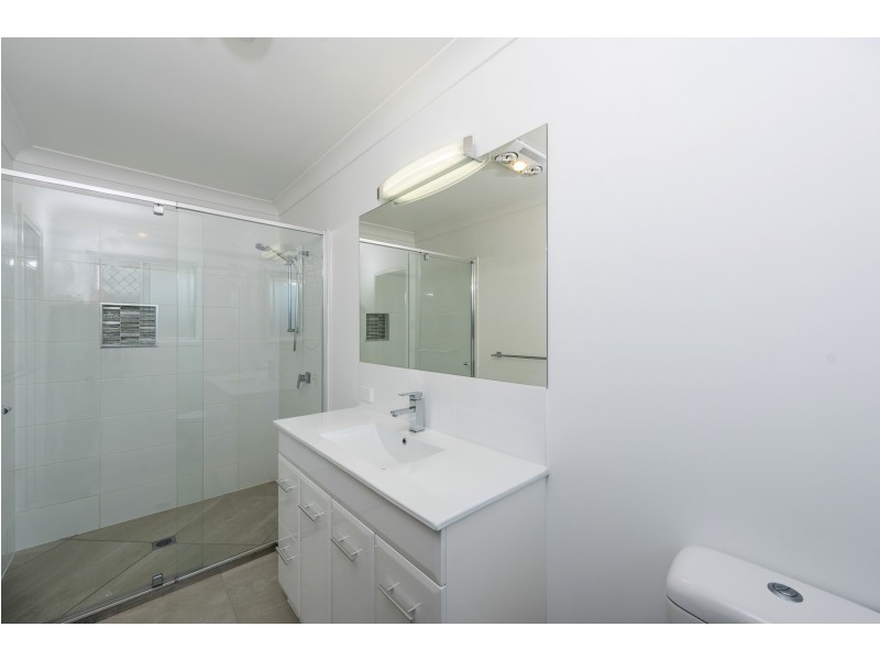 5 Bunker Ct, Bargara QLD 4670