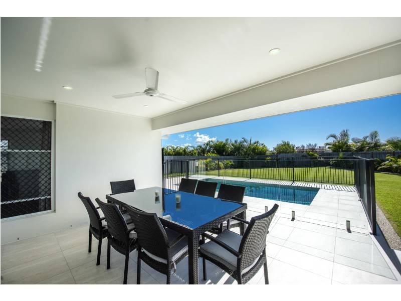 5 Bunker Ct, Bargara QLD 4670