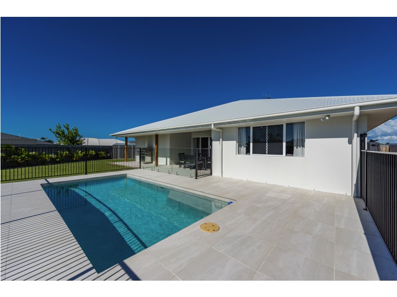 5 Bunker Ct, Bargara QLD 4670
