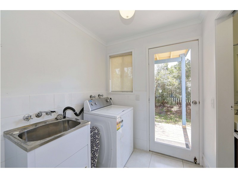 12 Oceanview St, Bargara QLD 4670