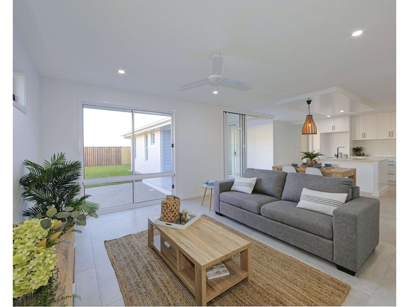 4 Beachside Circuit, Bargara QLD 4670