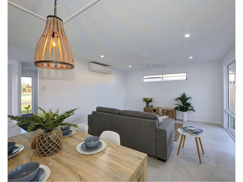 4 Beachside Circuit, Bargara QLD 4670
