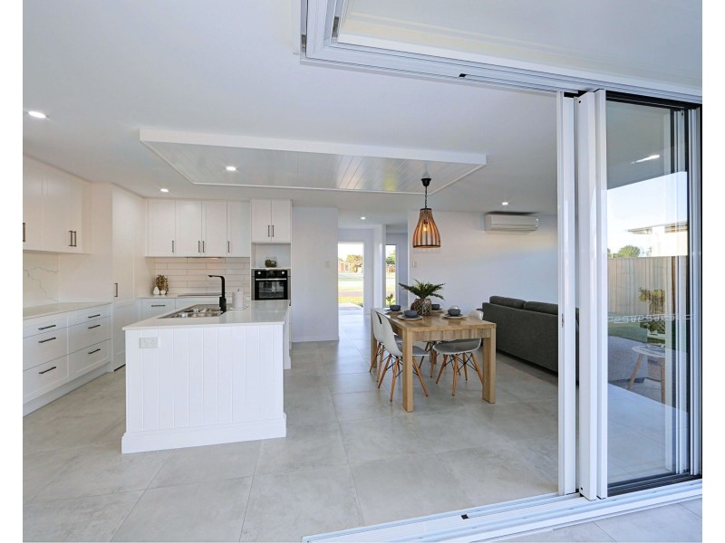 4 Beachside Circuit, Bargara QLD 4670