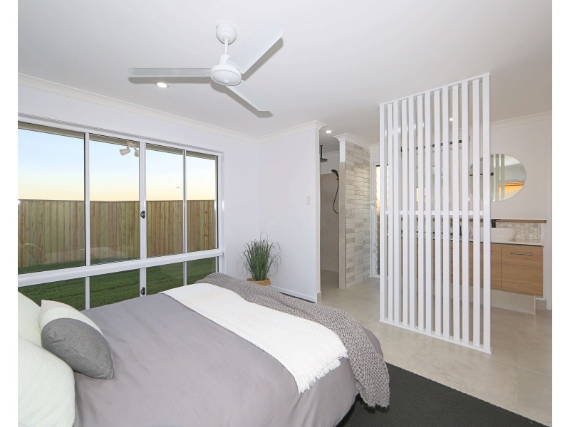 4 Beachside Circuit, Bargara QLD 4670