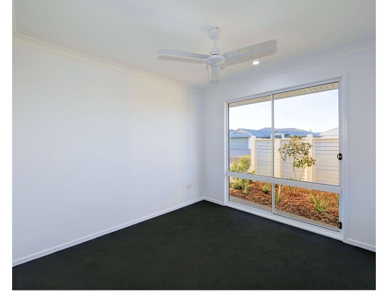 4 Beachside Circuit, Bargara QLD 4670