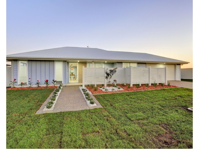 4 Beachside Circuit, Bargara QLD 4670
