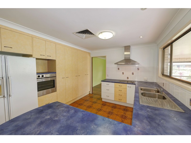 34 Takalvan St, Svensson Heights QLD 4670