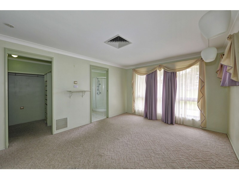 34 Takalvan St, Svensson Heights QLD 4670