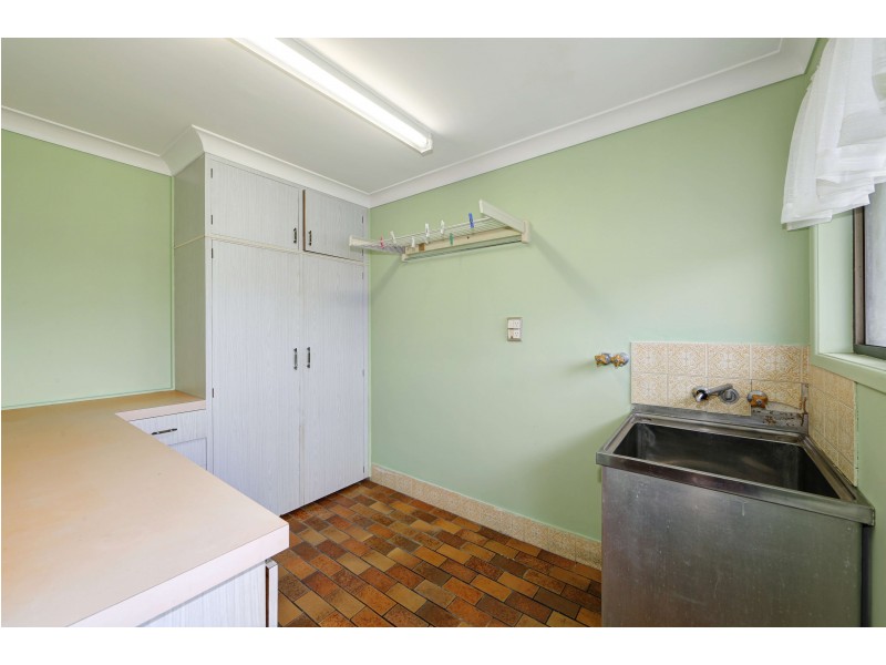 34 Takalvan St, Svensson Heights QLD 4670
