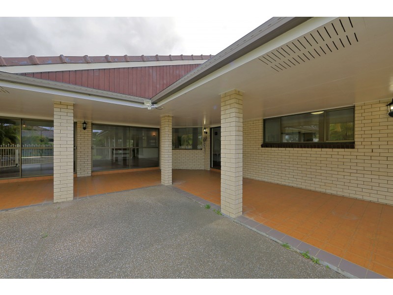34 Takalvan St, Svensson Heights QLD 4670