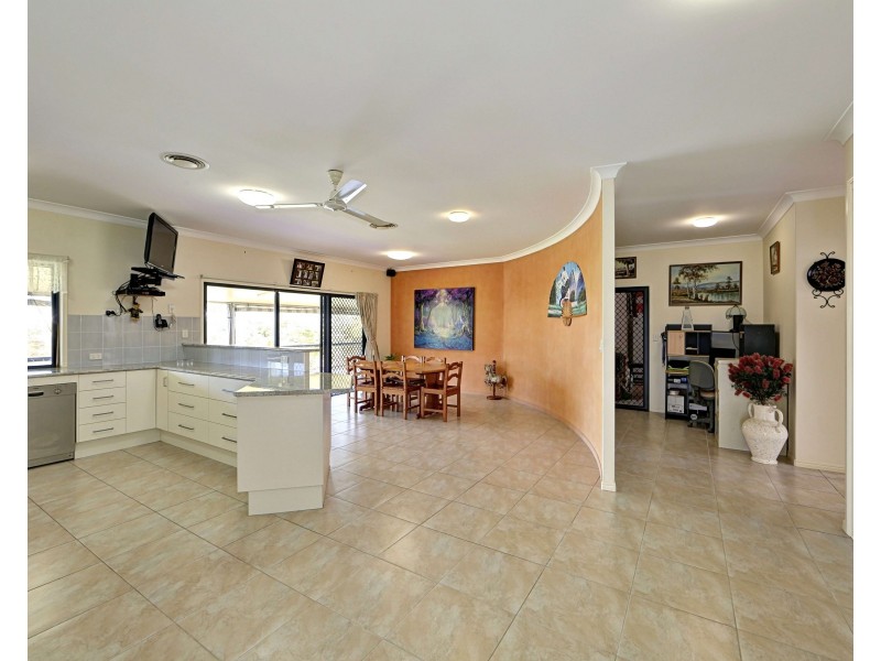 12 Kathleen Dr, Innes Park QLD 4670