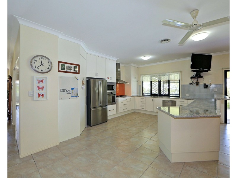 12 Kathleen Dr, Innes Park QLD 4670