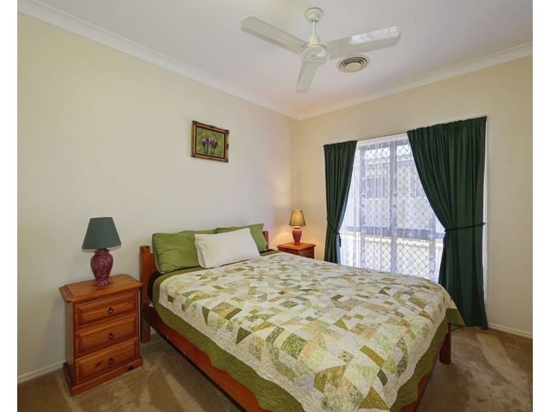 12 Kathleen Dr, Innes Park QLD 4670